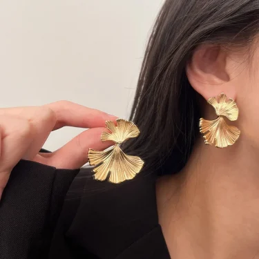 Simple Silver Color Metal Big Plant Ginkgo Leaf Earrings for Women Fashion Statement Stud Earring Jewelry Gift Pendiente 1