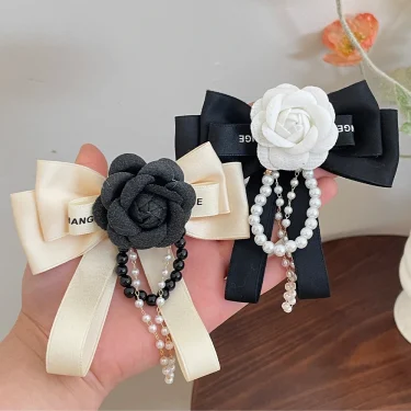 Luxurious Camellia Bow Pearl Chain Brooch Ladies Wedding Dress Decorations 2024 New Souvenir Gifts for Girls 4