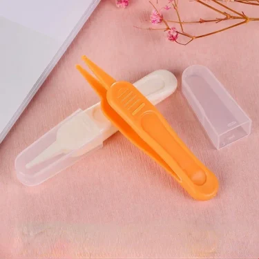 Baby Nose Cleaning Tweezers Infant Ear Nose Navel Clean Tool Safe Baby Dig Booger Clips Snot Removal Newborn Cleaning Supplies 2