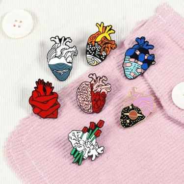 30 Styles Medical Enamel Brooch Syring Heart Stethoscope Pins for Nurse Doctor Cartoon Lovely Backpack Lapel Badge Jewelry Gifts 4