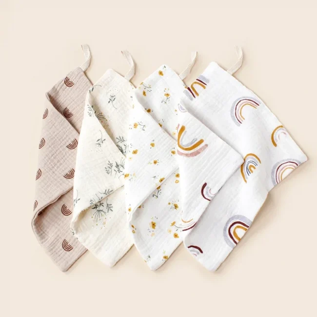 Baby Face Towel Infant Four-layer Muslin Gauze Burp Cloth Handkerchief Hanging Rope Pure Cotton Soft Small Square Towels 23*23cm 1