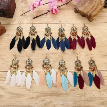 Bohemian Vintage Jewelry For Women 2025 Trendy Carved Leaf Feather Tassel Long Earrings 2