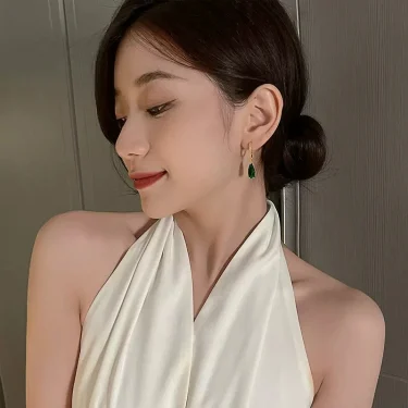 Huitan Pear Green Earrings for Women Temperament Gold Color Ear Hanging Earrings Office Lady's Luxury Trendy Jewelry 4