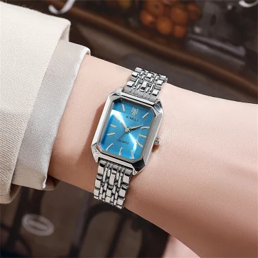 Hot Selling 2025 Fashion Women's Minimalist Square Quartz Watch Casual Sports Orange Silicone Women Gift Clock Watches 2