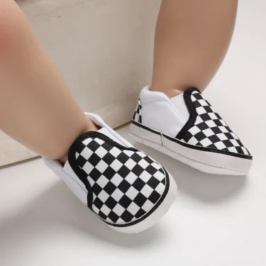 Fashionable baby shoes spring and autumn checkered casual canvas shoes comfortable and non slip for boys and toddlers 6