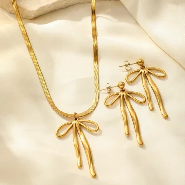 Stainless Steel Set Light Luxury Fashion Bow Tie Pendant Snake Bone Chain Earrings Necklace Set for Women Jewelry Daily Match 5