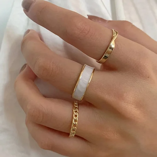 Fashion Simple Hiphop Trendy White Green Adjustable Open Finger Ring For Women unk Cool Resin Chain Rings Set Jewelry Girl Gift 1