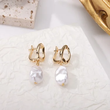 Circle Earrings For Women Vintage Punk Baroque Pearl Earrings Stainless Steel Ear Clip Women Jewelry Imitation Pearl Gift Mujer 2