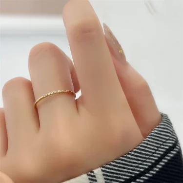 New Fashion stainless steel Cubic Zirconia Thin Finger Ring Fashion Jewelry Zircon Wedding Ring 2