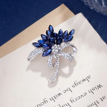 Luxury Design Blue Crystal Bouquet Brooches For Women Inlaid Rhinestone Trendy Brooch Pins Clothing Accessories Jewelry Gifts 3