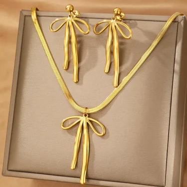 Stainless Steel Set Light Luxury Fashion Bow Tie Pendant Snake Bone Chain Earrings Necklace Set for Women Jewelry Daily Match 2