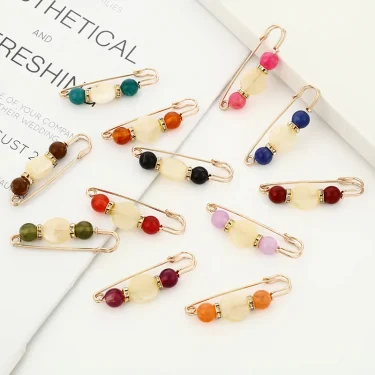 Women New Skirt Waist Artifact Waist Pin Cute Imitation Pearl Rhinestone Brooch Anti-lighting Pin Jewelry H1379 3