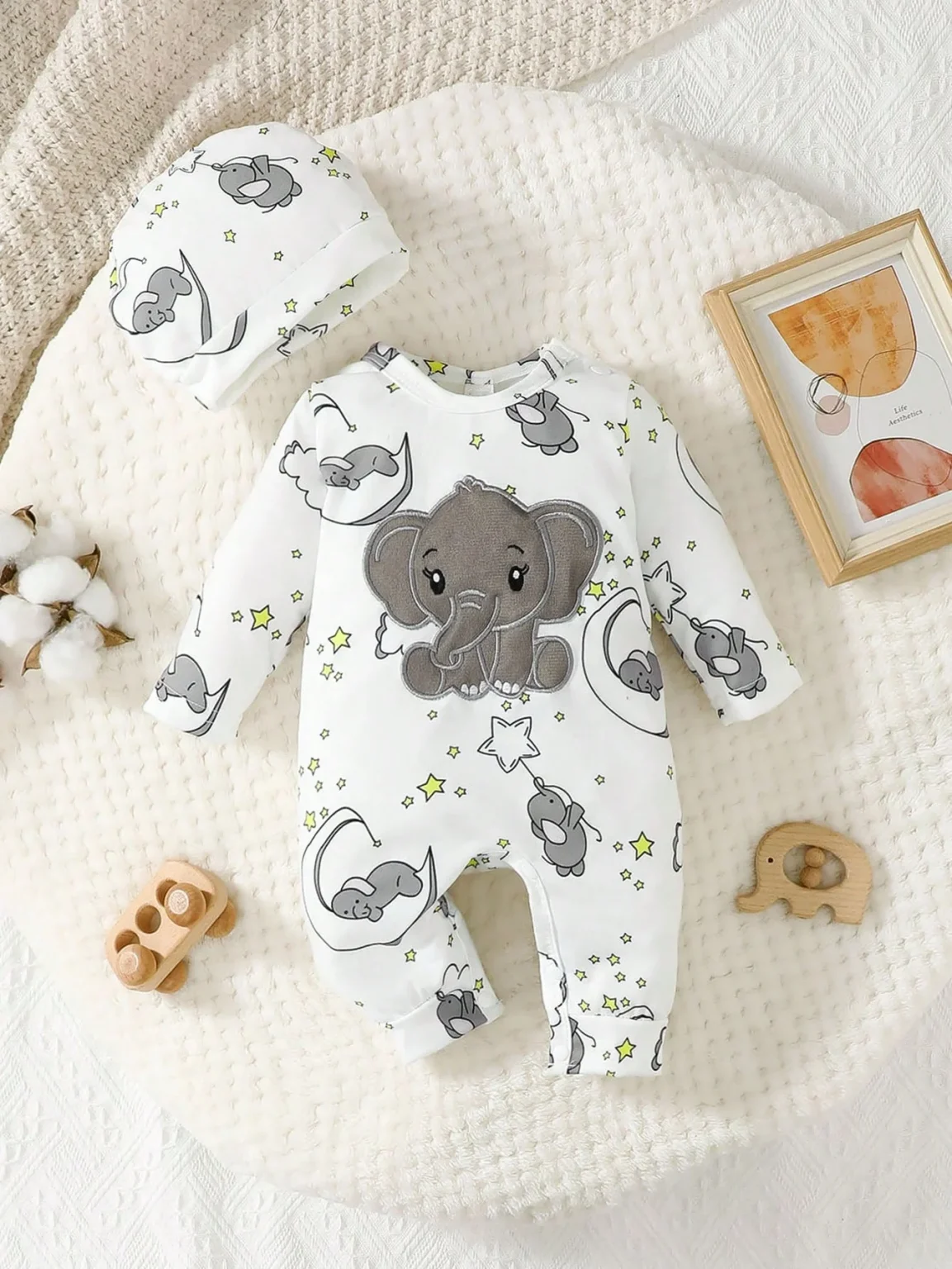 2pcs Baby Cute Cartoon Elephant Pattern Embroidery Long Sleeve Romper With Hat 1