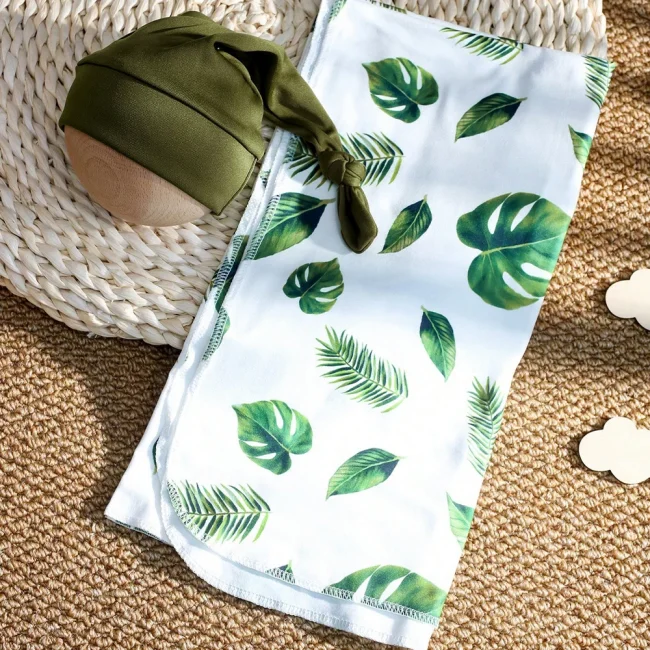 Ylsteed Newborn Photography Wrap with Matching Hat Leaves Printed Stretch Swaddle Infant Photo Shooting Outfits 5