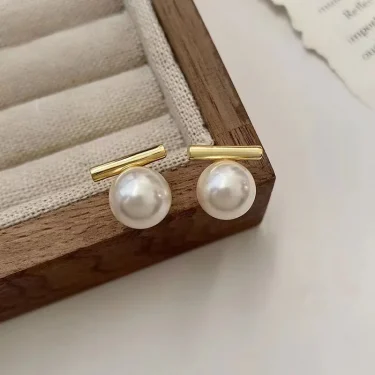 New French Minimalist Grey Imitation Pearl Pendant Earrings 2025 Fashion Jewelry Daily Wear Accessories for Girls Women‘s Party 5