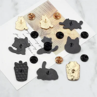 Punk Black Cats with Knife Enamel Pins Fashion Cute Animal Brooch Cartoon Lapel Pin Badge Jewelry Gifts for Friends Wholesale 4