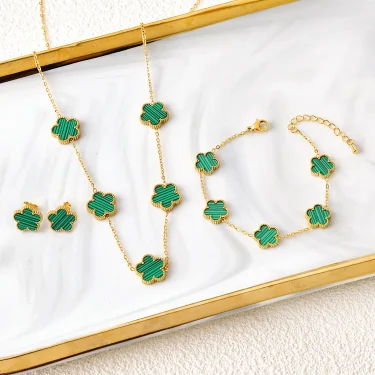 Hot Selling Plum Blossom Plant Five Leaf Flower Jewelry Set Bracelet Necklace Earrings Women Stainless Steel High Quality Clover 5