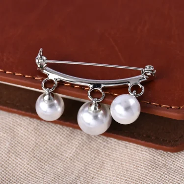 Fashion Pearl Fixed Strap Charm Safety Pin Brooch Sweater Cardigan Clip Chain Brooches Jewelry 6