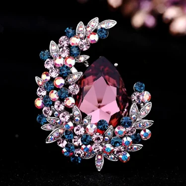 Luxury Elegant Women's Temperament Crystal Moon Brooch Jewelry Accessories Personality Lady Atmosphere Pin Brooch For Women 6