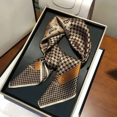 Luxury Paisley Houndstooth Printed Square Scarf Coffee Color Thin Smooth Neck Scarf Vintage Style Sunscreen Headscarf For Women 1