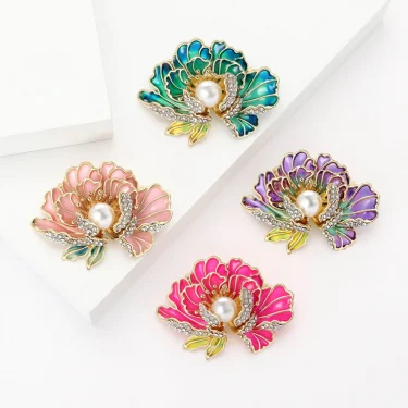 Trendy Elegant Pearl Peony Flower Brooch For Women Exquisite Crystal Rhinestone Brooch Pin Luxury Banquet Wedding Jewelry Gifts 6