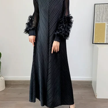 GVUW Women‘s New Pleated Dresses Round Collar Solid Color Appliques Loose Long Sleeve 2025 Spring Female Fashion Clothes 17J0207 6