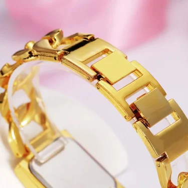 UTHAI Watch Women Square Diamond Inlaid Square Light Luxury Fashion Quartz Watches Metal Female Bracelet Wristwatch Girl Clock 6
