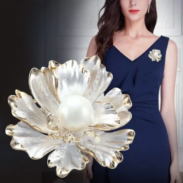 Chinese Style Purple Peony Flower Brooch For Women Dainty Plant Pearl Shiny Rhinestone Pins Party Office Wedding Corsage Jewelry 6