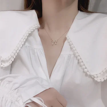 Exquisite copper inlaid zirconium sweet bow pendant necklace real gold plated sexy women prom party necklace Korean jewelry 3