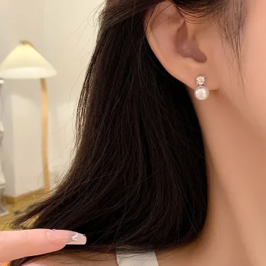 Exquisite Pearl Sparkling Zirconia Earrings No Hole Ear Clips Pearls Clip Earring Without Piercing Minimalist Earrings CEk452 5
