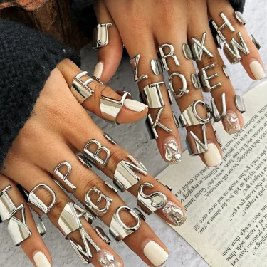 Stainless Steel Rings Temperament Noble 26-letter Ring Vintage Luxuries Adjustable Opening Ring For Women Jewelry Banquet Gifts 2
