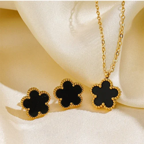 New Lucky Five-petal Flower Five-leaf Clover Earrings Necklace Two-piece set for Woman Fashionable Accessories Party Jewelry 1