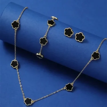 Lucky Five-petal Flower Five-leaf Clover Bracelet Earrings Necklace Three-piece set for woman Stylish Accessories Party Jewelry 1