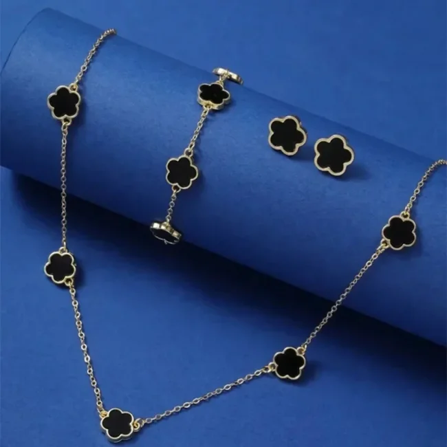 Lucky Five-petal Flower Five-leaf Clover Bracelet Earrings Necklace Three-piece set for woman Stylish Accessories Party Jewelry 1