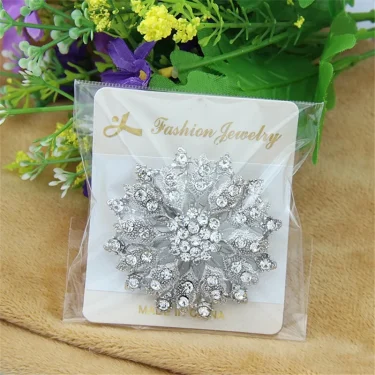 DIEZI New Design Shining Silver Color Rhinestone Crystal Small Flower Rhinestone Brooches Bouquet for Wedding Women Brooch Pins 4