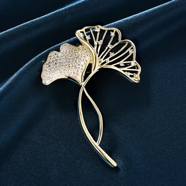 Leaf Brooches For Women Wedding Party Flower Brooches Pin Fashion Bijouterie Broche Femme Bijoux De Luxe Retro Elegant Ginkgo 2
