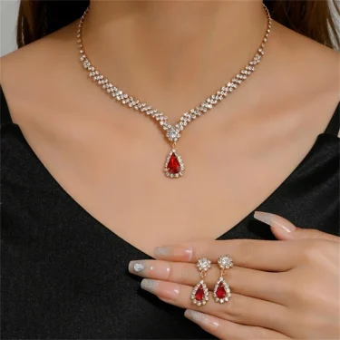 Luxurious Crystal Necklace Earrings Set Water Drop Pendant Clavicle Chain Party Jewelry Accessories for Women Wedding Bride 6