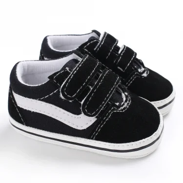 Baby Canvas Classic Sports Shoes Comfortable and Lightweight First Step Indoor and Outdoor Walking Shoes Suitable for 0-18 Month 2