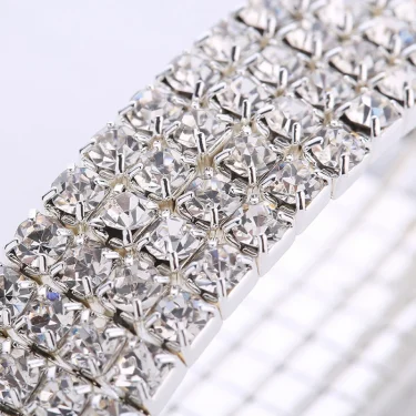 Hot Sale Multiple Styles Fashion Crystal Stretch Shine Bracelets For Women Couple Girlsfriend Bangles Wedding Bridal Gifts 2025 5