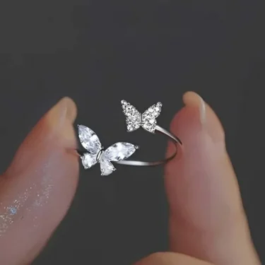 Huitan Shiny Uniquely Designed Butterfly Opening Rings for Women Simple Stylish Silver Color Rings Fashion Trendy Party Jewelry 2