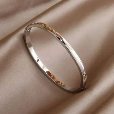 Classic Stainless Steel Simple Style Smooth Charm Bracelet for Women Bracelets Rust-proof Wrist Jewelry Gift Party 2