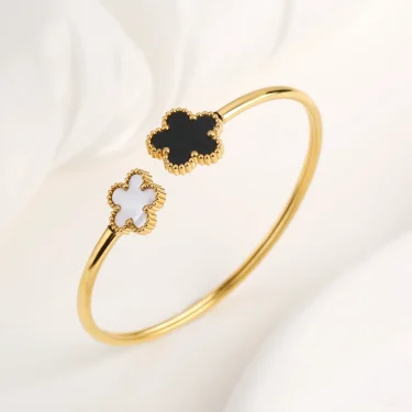 Gold-Plated Stainless Steel Five-Leaf Flower Open Bangle Luxury For Woman Girl Party Lucky Jewelry Accessories Daily Wear Clover 3