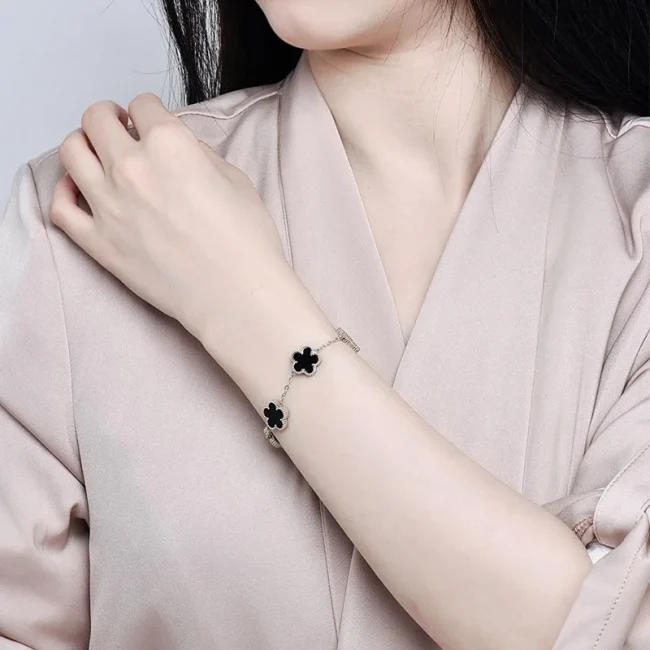 Lucky Clover Women's Hand Bracelets Double Sided Flowers Jewellery Gifts Stainless Steel Bracelet Gold Plated Bracelets Man 6