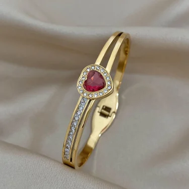 Greatera Romantic Red Heart Rhinestone Charm Stainless Steel Bangles Bracelets for Women Gold Plated Waterproof Jewelry Gift 3