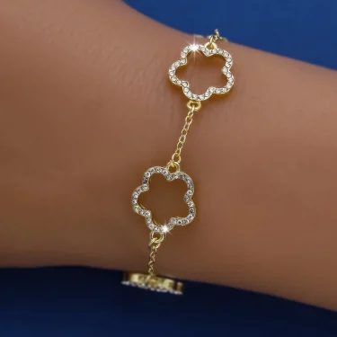 Hollow Cubic Zirconia Gold Plated Flower Bracelet Fashion Trends Modern Elegant Designer Daily Wear Clover Bracelets for Women 1