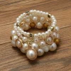 Gold-Cream Letter B