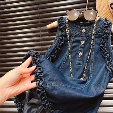 Bear Leader Summer 2024 New Girl Fungus Edge Solid Color Three-Button Classic Denim Sleeveless Vest Dress 3