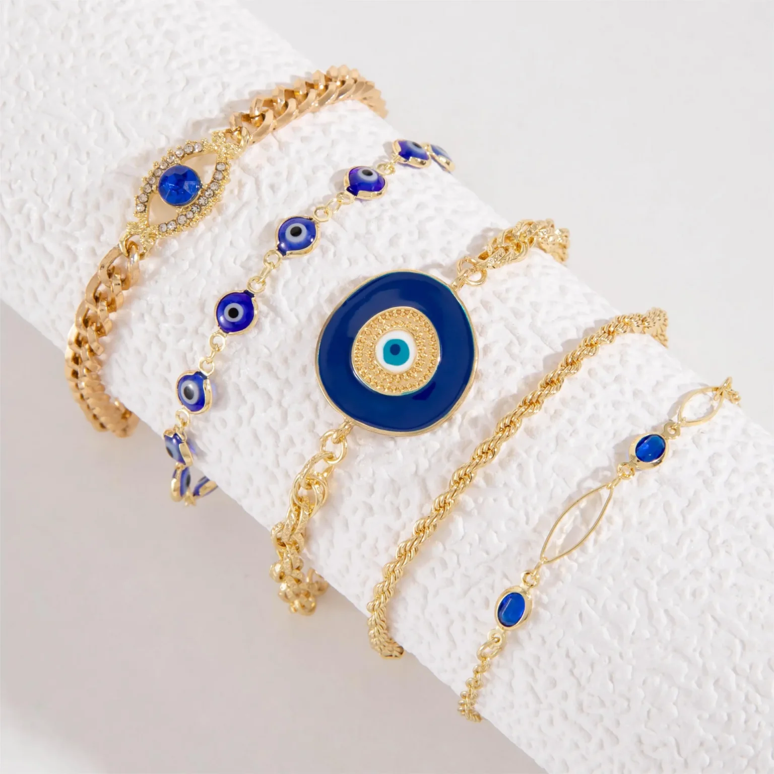 Tocona 5pcs/set Vintage Versatile Blue Rhinestone Bracelets for Women Faswhion Blue Eye Beaded Alloy Bangles Jewelry 25977 3