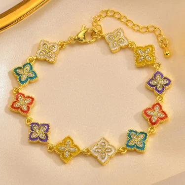 Elegant Four Leaf Clover Bracelet for Women, Zirconia Flower Bangle, Luck Gift Sister Friendship Jewelry 1