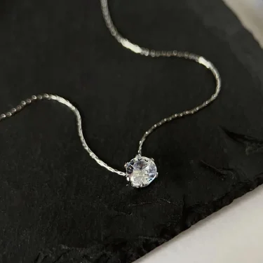 ANENJERY 316L Stainless Steel Zircon Thin Clavicle Chain Necklace for Women Festive Party Jewelry Wholesale 5